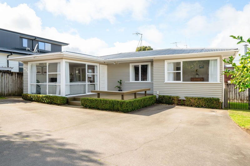 4A Gibson Road, Dinsdale, Hamilton - Carousel 1