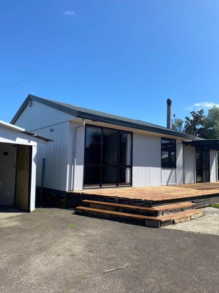 3 Marinich Drive, Ranui, Auckland - Carousel 2