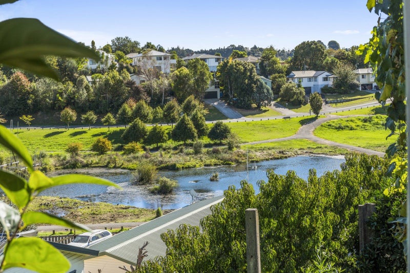 75 Watling Street, Gate Pa, Tauranga - Carousel 1