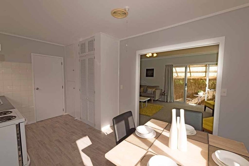 104 Glendale Road, Glen Eden, Auckland - Carousel 12