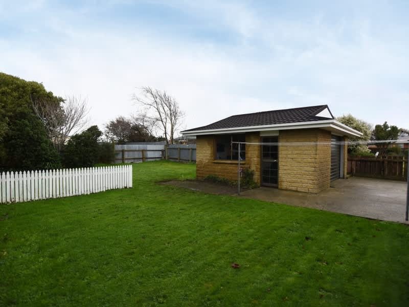 416 Ness Street, Kew, Invercargill - Carousel 10