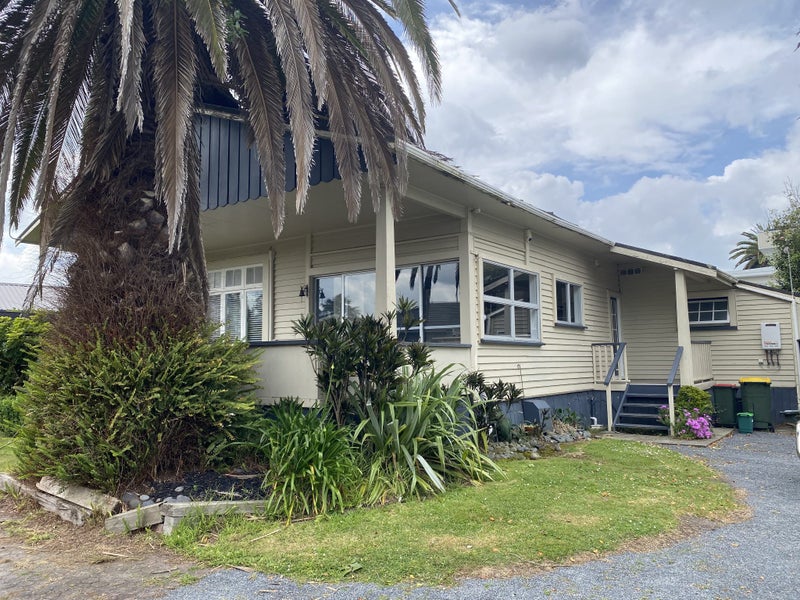 63A Braid Road, St Andrews, Hamilton - Carousel 1