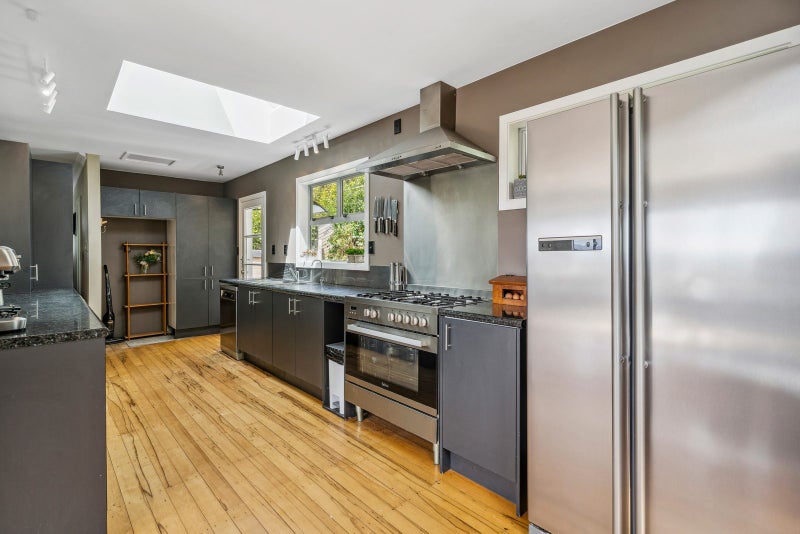 129 Makara Road, Karori, Wellington - Carousel 2