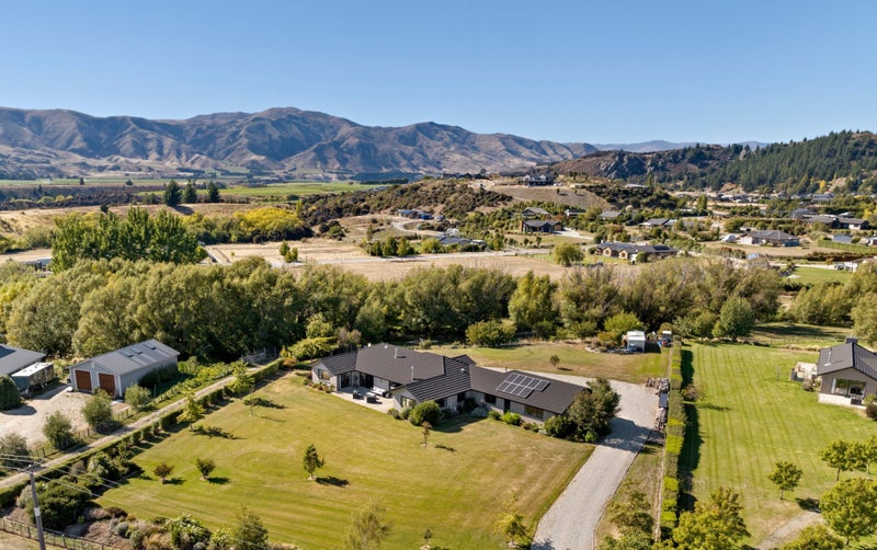 20 Church Road, Cromwell - Carousel 1