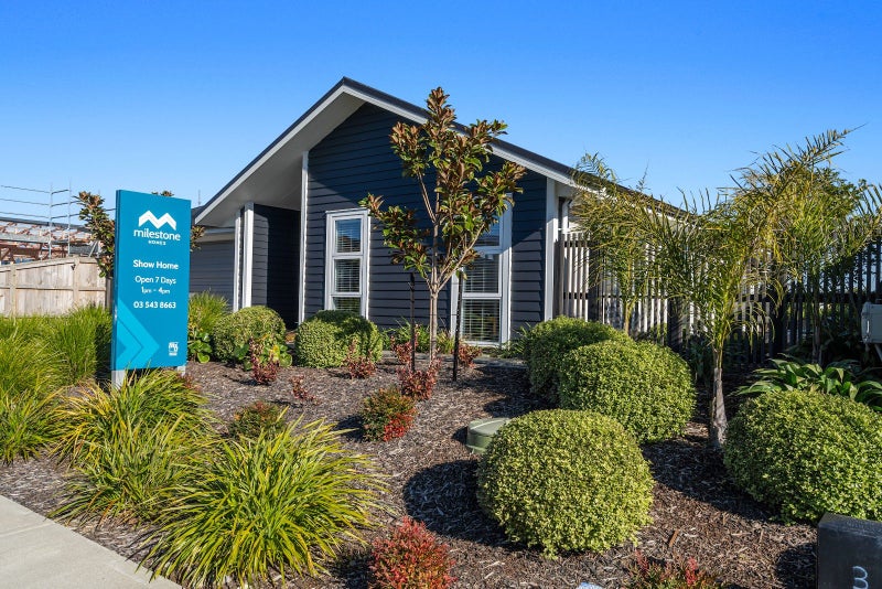 52 Summersfield Boulevard, Appleby, Richmond - Carousel 24