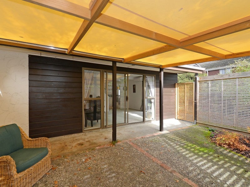 4 Mchattie Lane, Clouston Park, Upper Hutt - Carousel 1