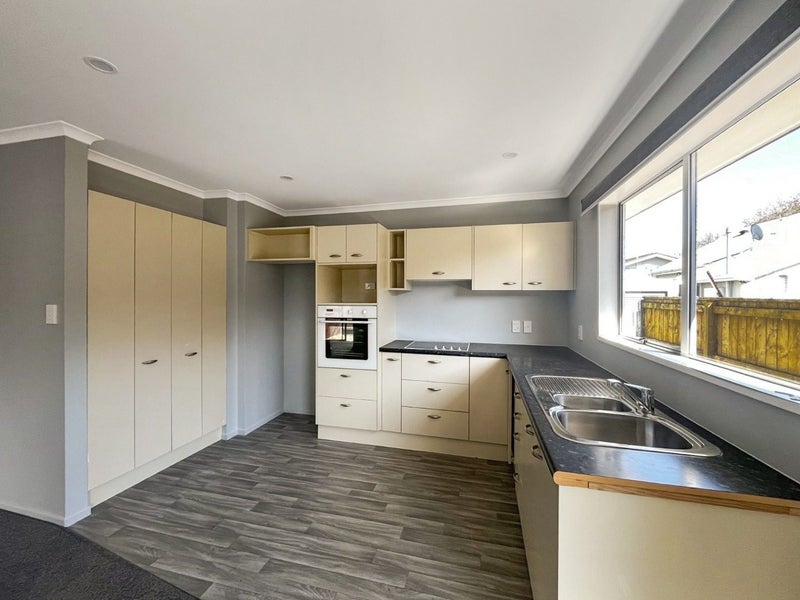 668C Pioneer Highway, Highbury, Palmerston North - Carousel 2