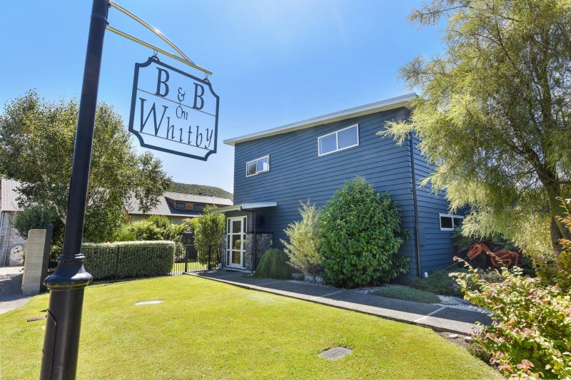 15 Whitby Close, Waikawa, Picton - Carousel 1