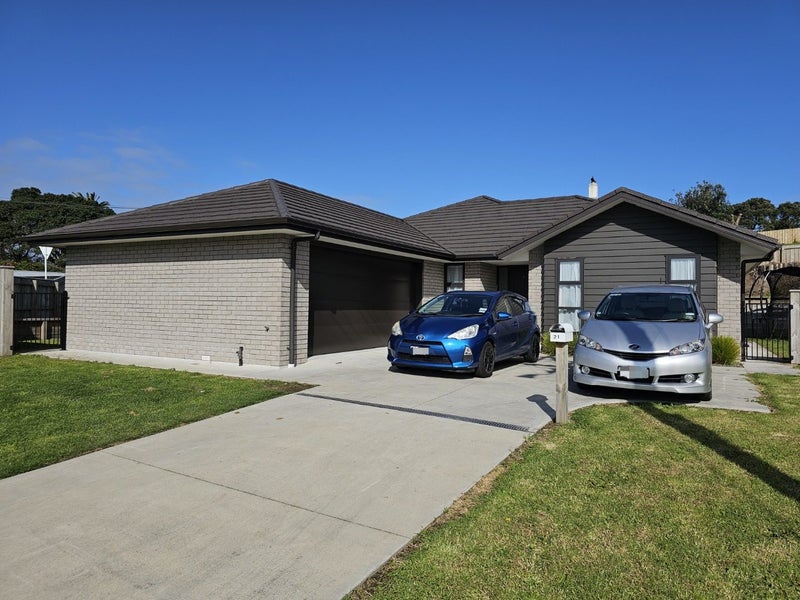 21 Paritutu Road, Spotswood, New Plymouth - Carousel 1
