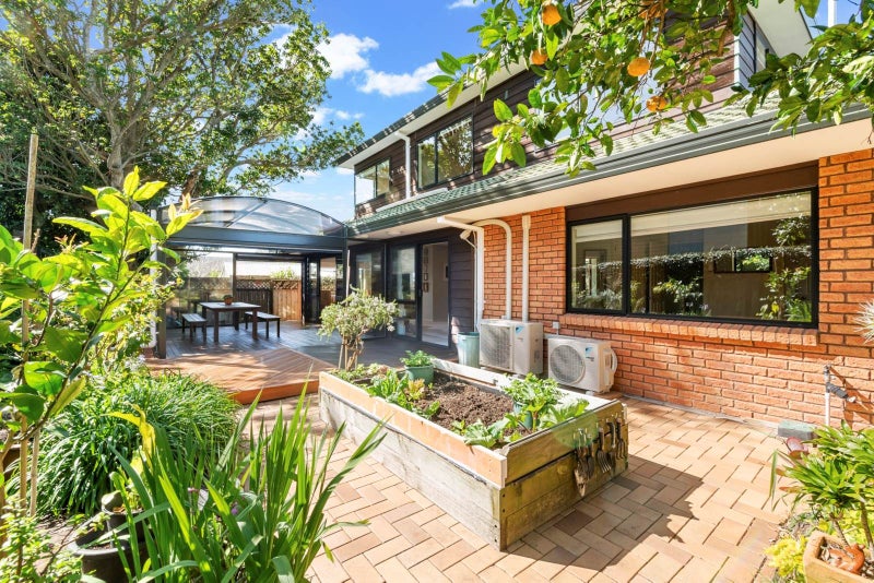 2/1 Napier Avenue, Takapuna, Auckland - Carousel 2