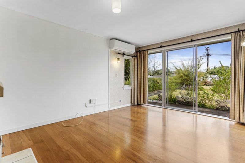 7 Matata Street, Blockhouse Bay, Auckland - Carousel 2