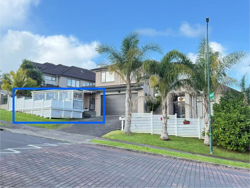 55 Travis View Drive, Fairview Heights, Auckland - Carousel 1