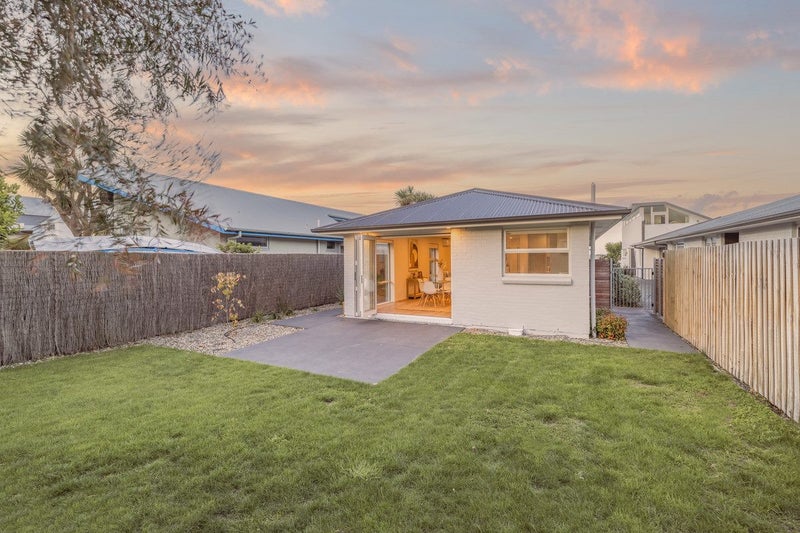 2/47 Beachville Road, Redcliffs, Christchurch - Carousel 16