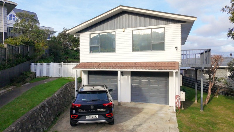 15 Truro Road, Camborne, Porirua - Carousel 19