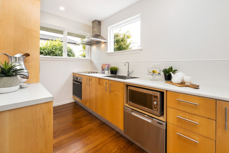 2/158 Stanmore Road, Linwood, Christchurch - Carousel 1