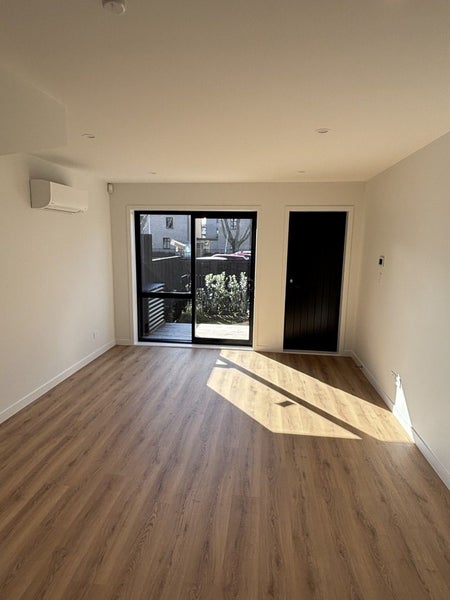 4/89B Hendon Avenue, Mount Albert, Auckland - Carousel 2