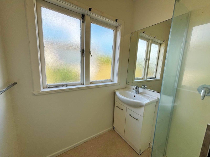 112 Lake Road, Northcote, Auckland - Carousel 13