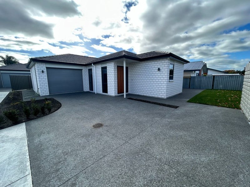 71 Auckland Road, Greenmeadows, Napier - Carousel 2