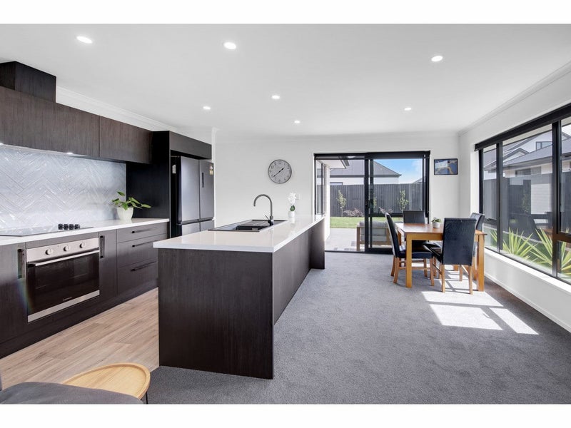 16 Letitia Street, Burwood, Christchurch - Carousel 2