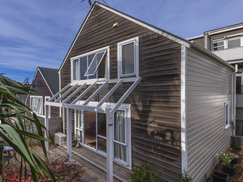 4/16 Hanson Street, Mount Cook, Wellington - Carousel 1