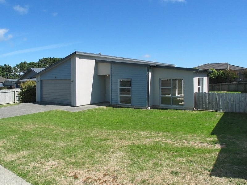 38 Nelson Avenue, Aotea, Porirua - Carousel 2