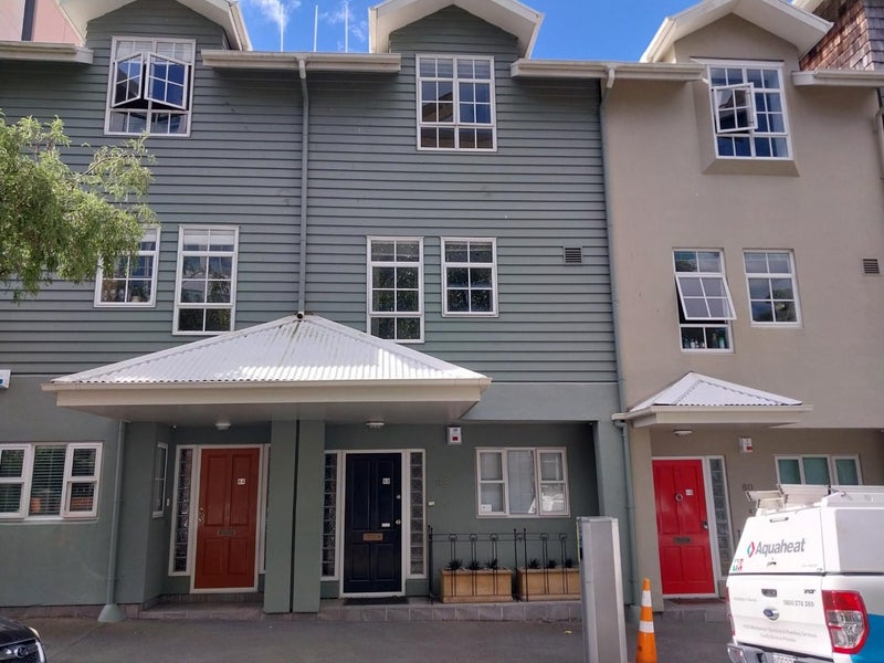 62 Pipitea Street, Thorndon, Wellington - Carousel 1