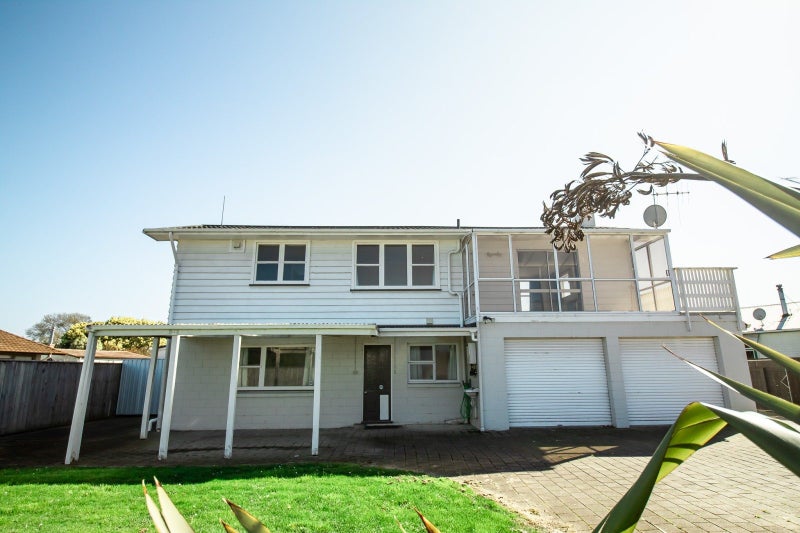 241 Vogel Street, Roslyn, Palmerston North - Carousel 29
