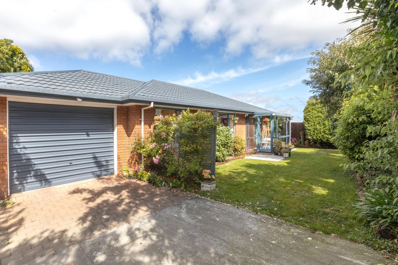 2/77A Racecourse Road, Sockburn, Christchurch - Carousel 1