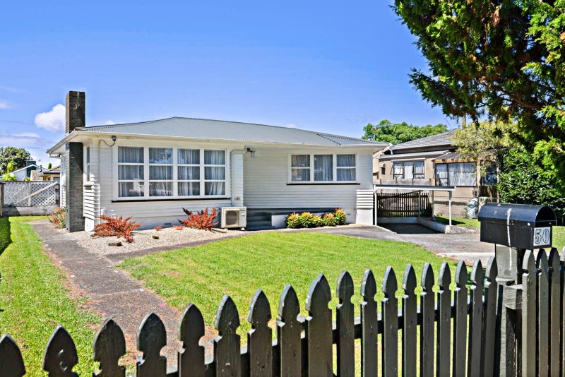 1/50 Halsey Road, Manurewa, Auckland - Carousel 1