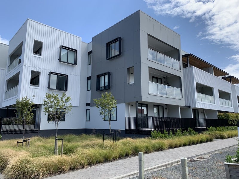 204/987 Mount Eden Road, Three Kings, Auckland - Carousel 1