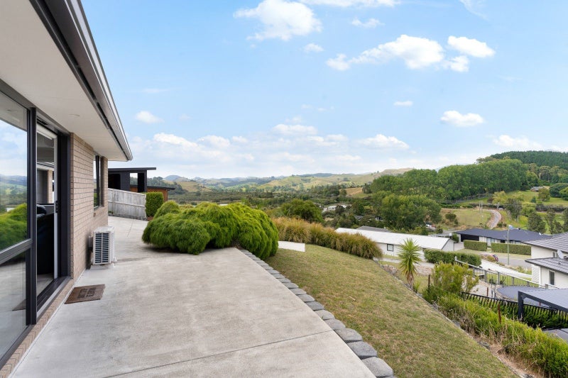 125 Rangituia Street, Whangamata - Carousel 2