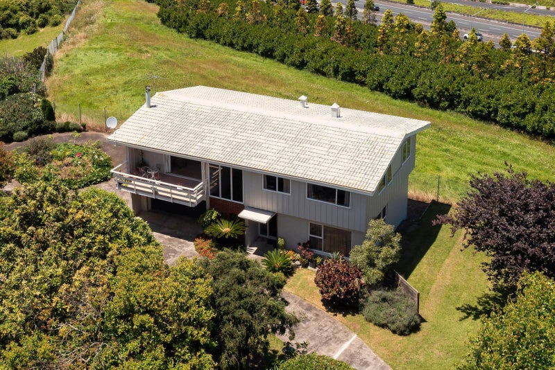 104 Hillsborough Road, Hillsborough, Auckland - Carousel 2