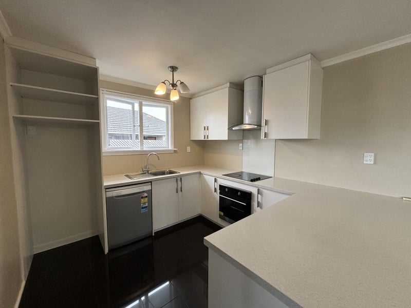 34 Taurima Street, Hei Hei, Christchurch - Carousel 2