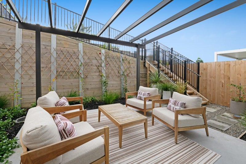 28B Kukuwai Avenue, Red Beach, Whangaparāoa - Carousel 1