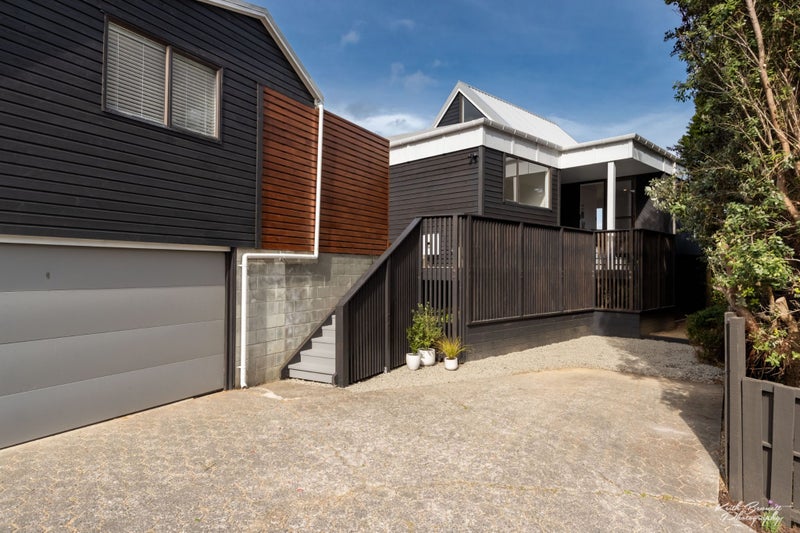 2/50 Viewmont Drive, Harbour View, Lower Hutt - Carousel 1