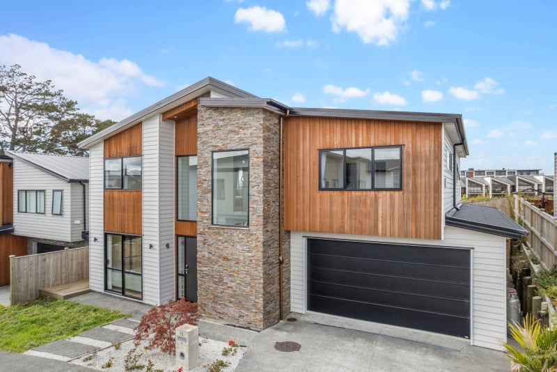 15 La Bella Road, Hobsonville, Auckland - Carousel 2