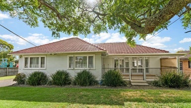 61 Metcalfe Road, Ranui, Auckland - Carousel 1