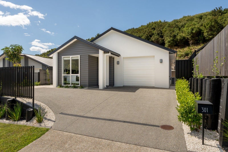 301 Lakes Boulevard, Pyes Pa, Tauranga - Carousel 1