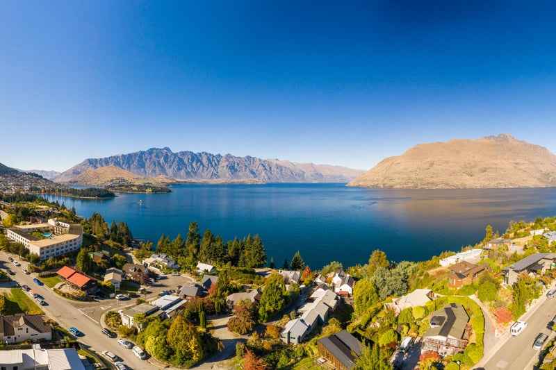 29 Sainsbury Road, Fernhill, Queenstown - Carousel 1