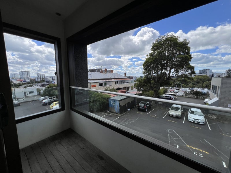 102/145 Symonds Street, Newton, Auckland - Carousel 9