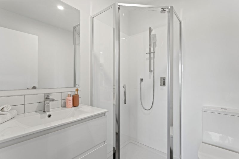 6/28 Westgate Drive, Westgate, Auckland - Carousel 14