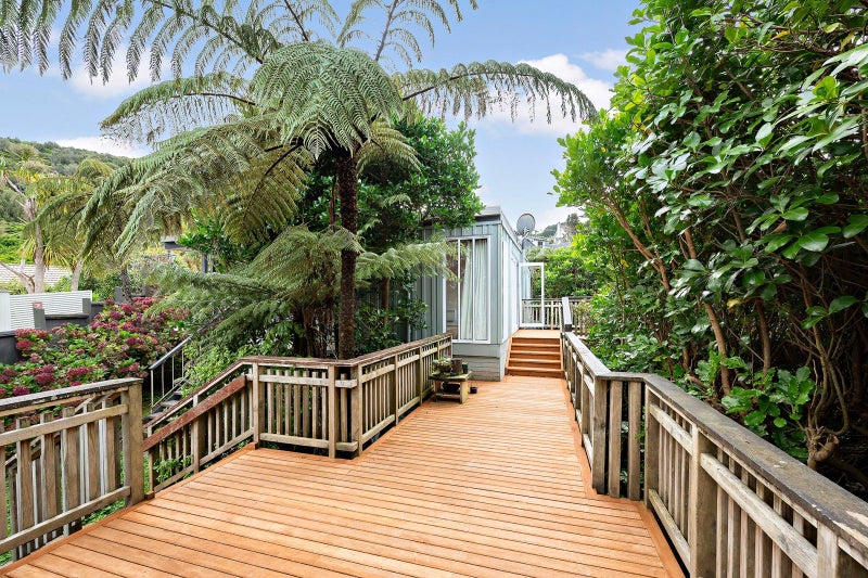 3 Mamaku Grove, Khandallah, Wellington - Carousel 1