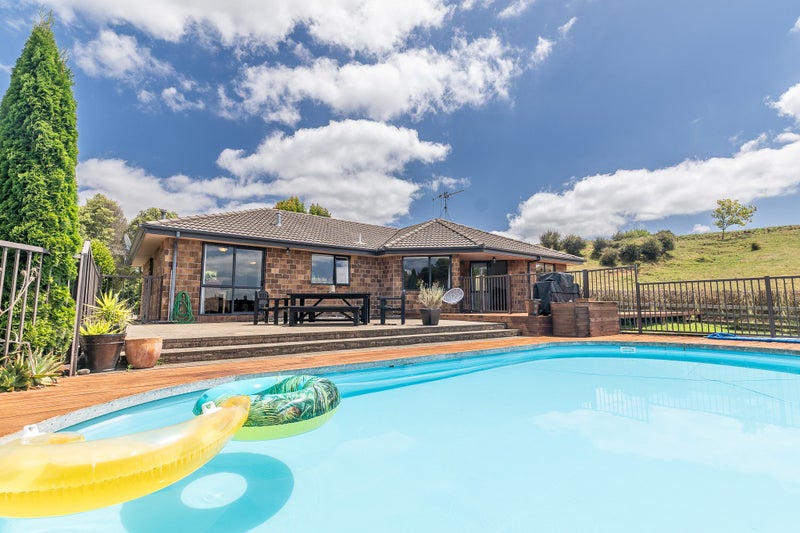 31 Waimana Drive, Rotokauri, Hamilton - Carousel 1