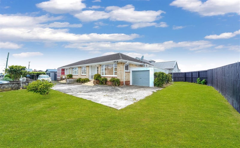 2/116 Wallace Road, Papatoetoe, Auckland - Carousel 2