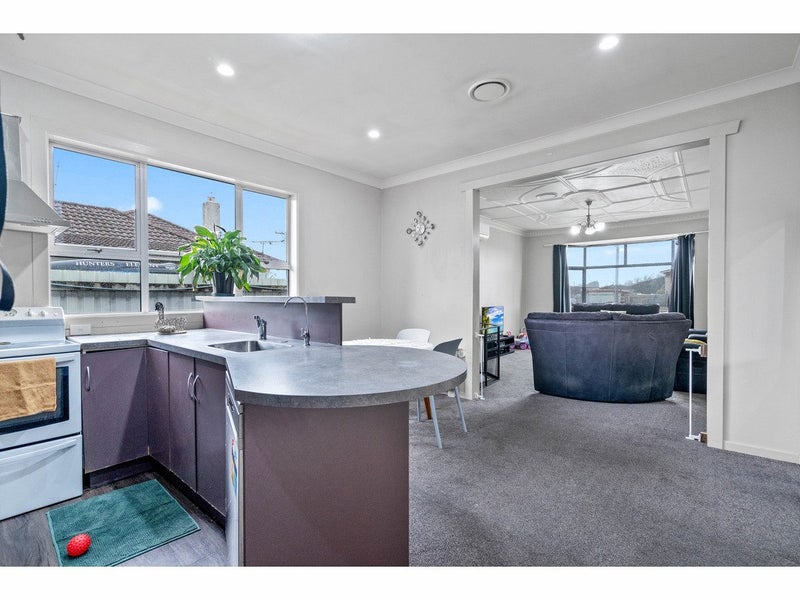 11 Wallace Street, Grasmere, Invercargill - Carousel 2