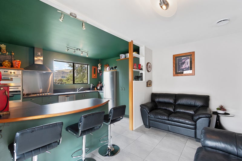 6 Avoca Valley Road, Heathcote Valley, Christchurch - Carousel 2