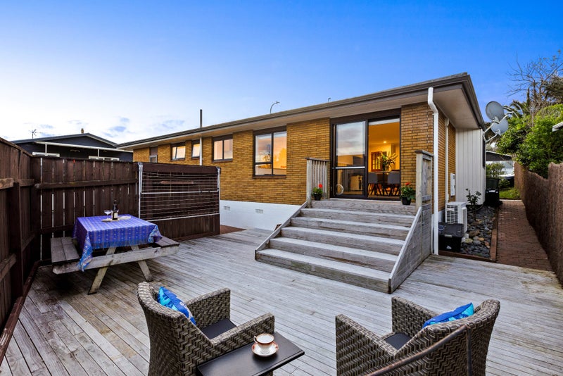 30B Fairway Avenue, Red Beach, Whangaparāoa - Carousel 2