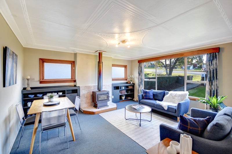 16 Abbotsford Road, Green Island, Dunedin - Carousel 2