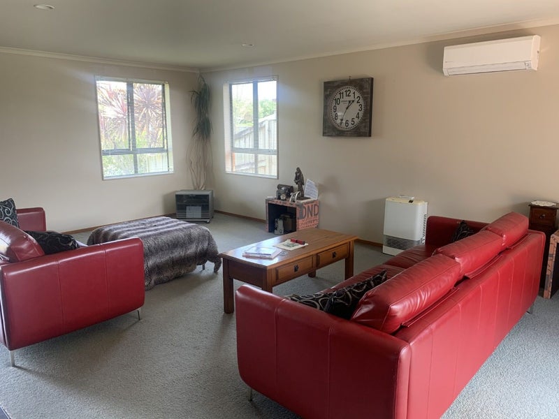 27 Mickelson Avenue, Rototuna, Hamilton - Carousel 2