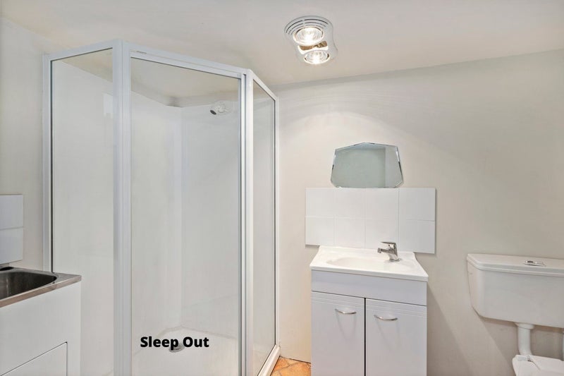 105 McFaddens Road, St Albans, Christchurch - Carousel 12